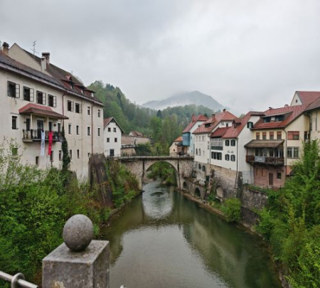 Návštěva sesterské knihovny Ivana Tavčarja ve slovinské Škofja Loce
