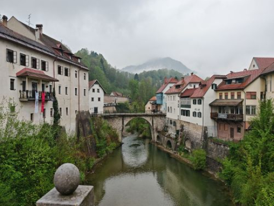 Návštěva sesterské knihovny Ivana Tavčarja ve slovinské Škofja Loce